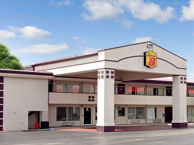 Super 8 By Wyndham Oklahoma/Frontier City Hotel Edmond Exterior photo